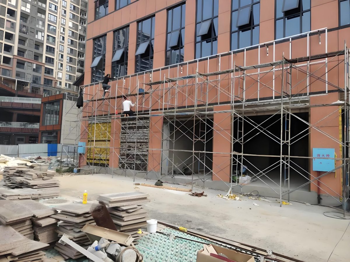 門頭招牌鍍鋅方鋼管結(jié)構(gòu)基礎(chǔ)